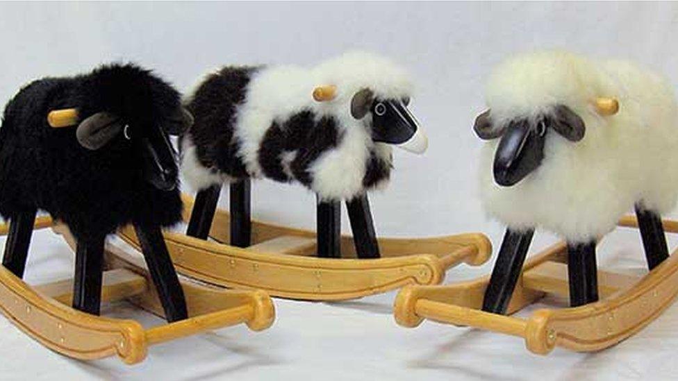 Rocking sheep