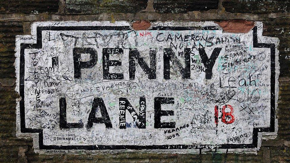 Penny-Lane-street-sign.