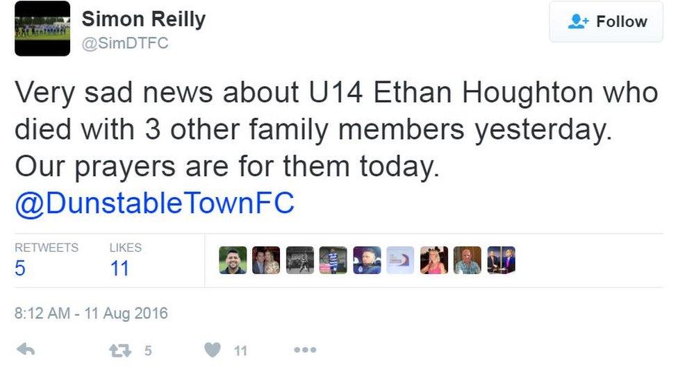 A tweet by Dunstable Town Football Club