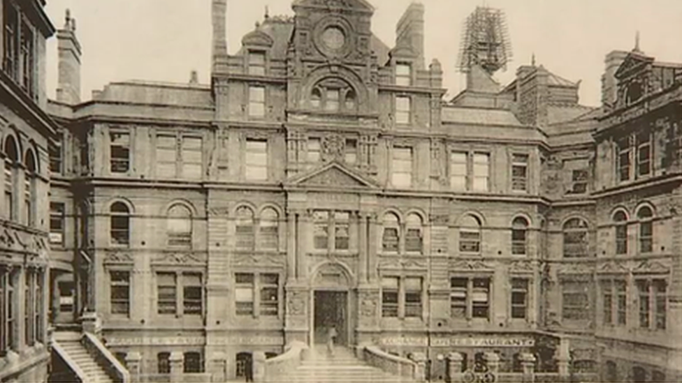 Old image of the Coal Exchange