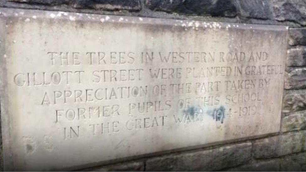 Memorial plaque Western Road Sheffield