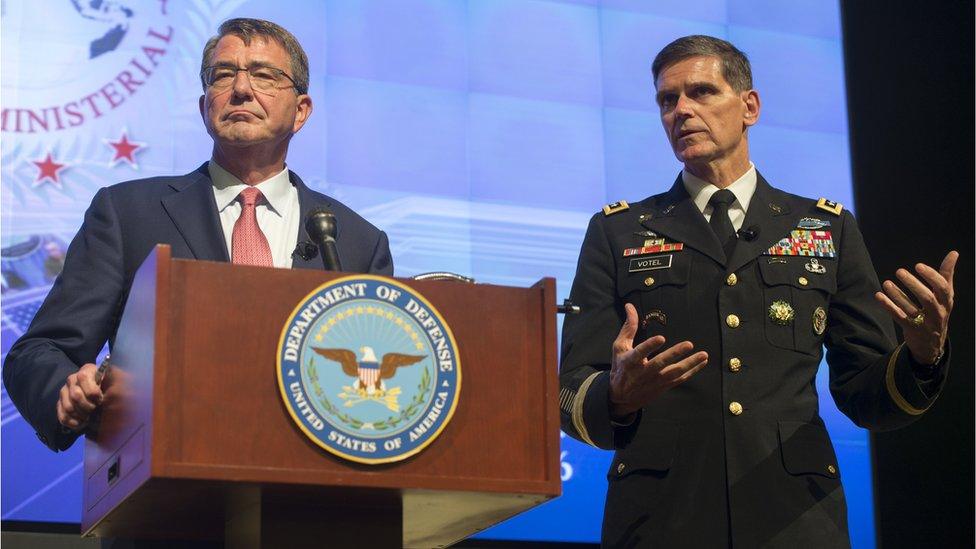 US Defence Secretary Ashton Carter (L) alongside General Joseph Votel