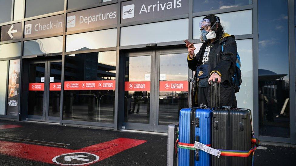 edinburgh airport arrivals