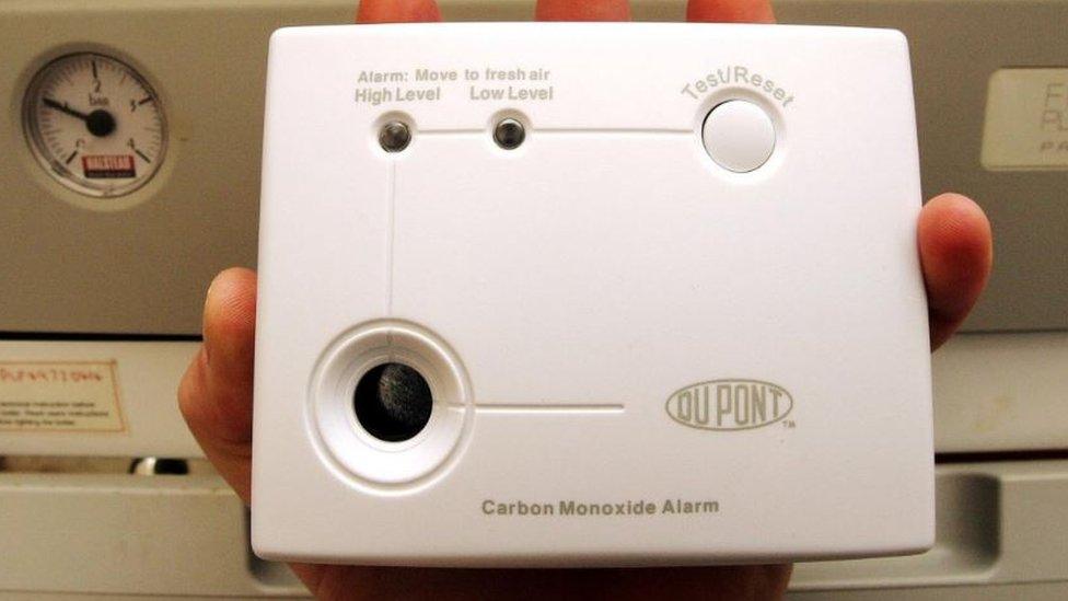 Carbon monoxide alarm