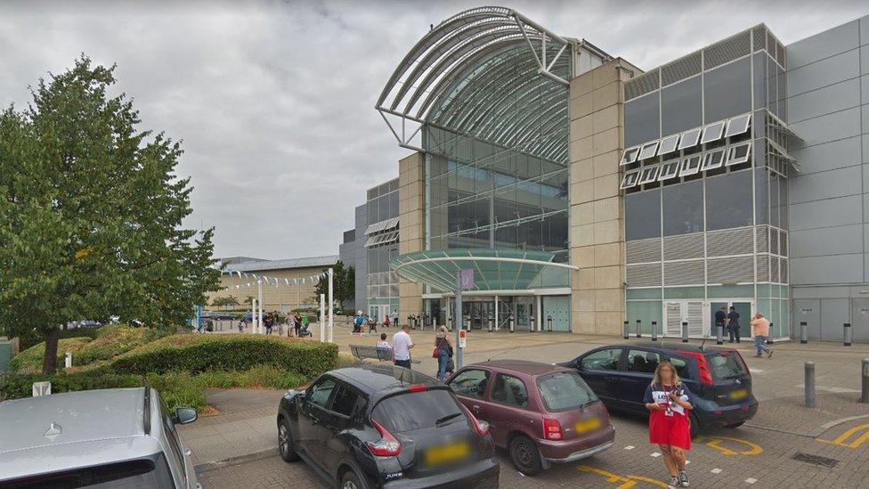 The Mall at Cribbs Causeway, Bristol