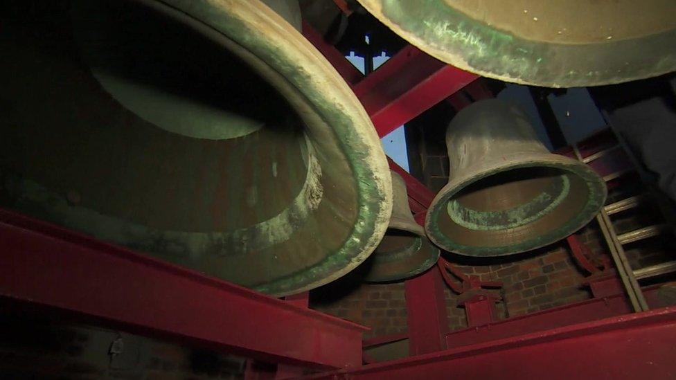 Rochdale town hall bells