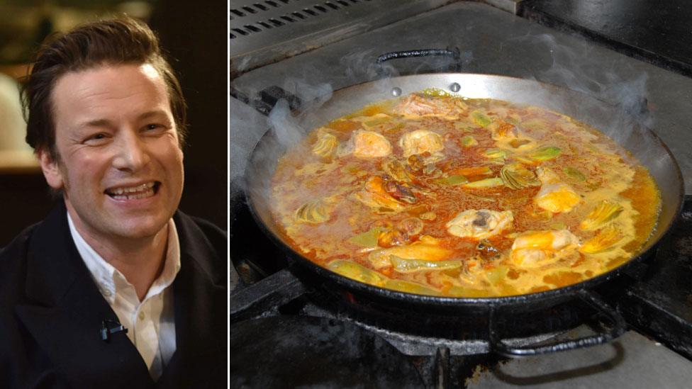 Chef Jamie Oliver (l) and a traditional dish of Paella