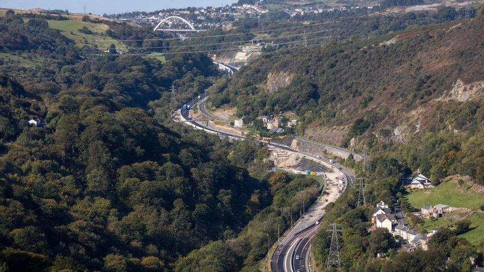 A465 Blaenau'r Cymoedd