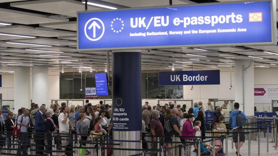 Gatwick passport control, 2014