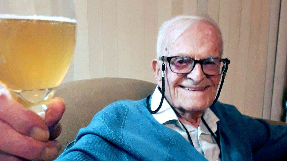 Harry Leslie Smith