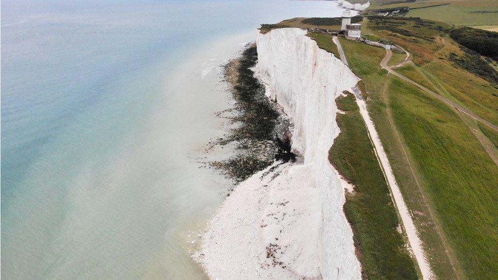 Cliff fall at Beachy Head