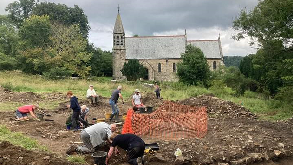 A community archaeological dig