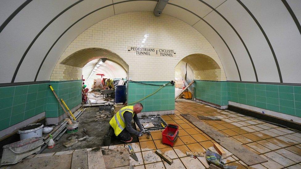 Work on Tyne pedestrian tunnel