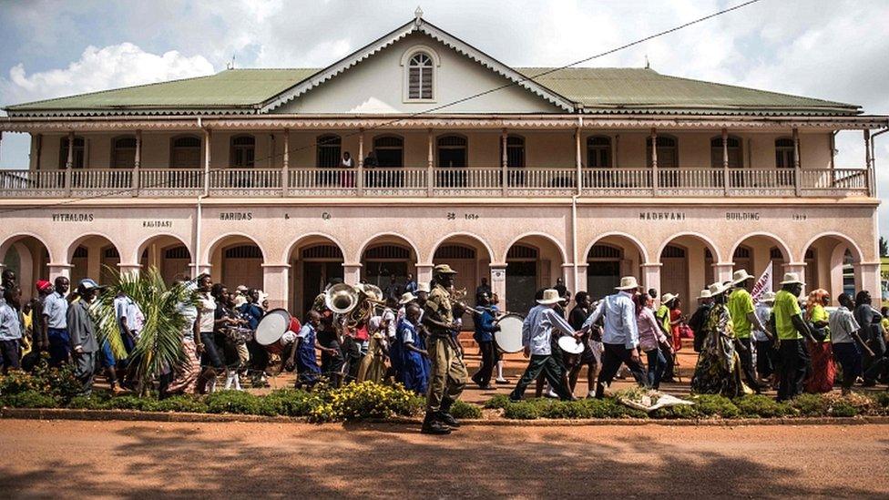 People with albinism and others parade the streets - Monday 13 June 2016