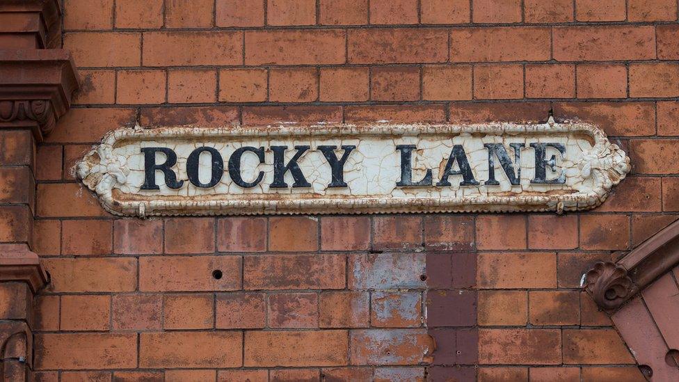 Rocky Lane, Aston