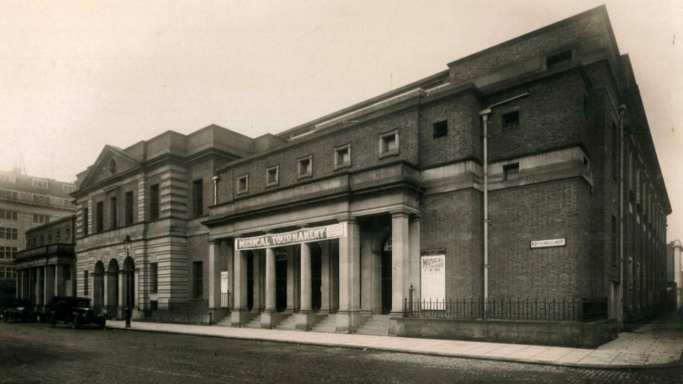 External view in 1930