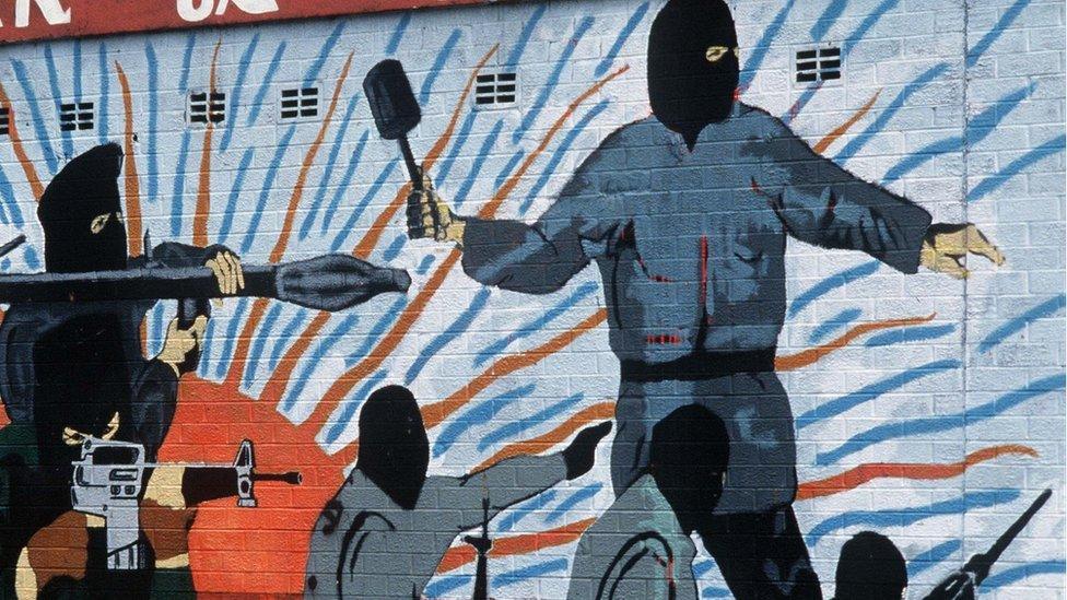 Paramilitary mural