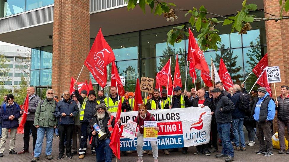 Striking bin workers