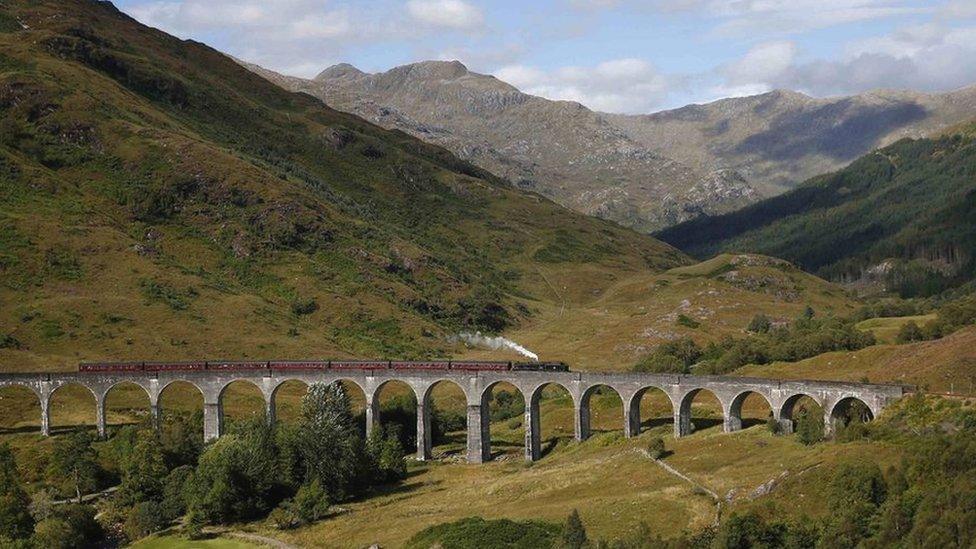 Glenfinnan Viaduct