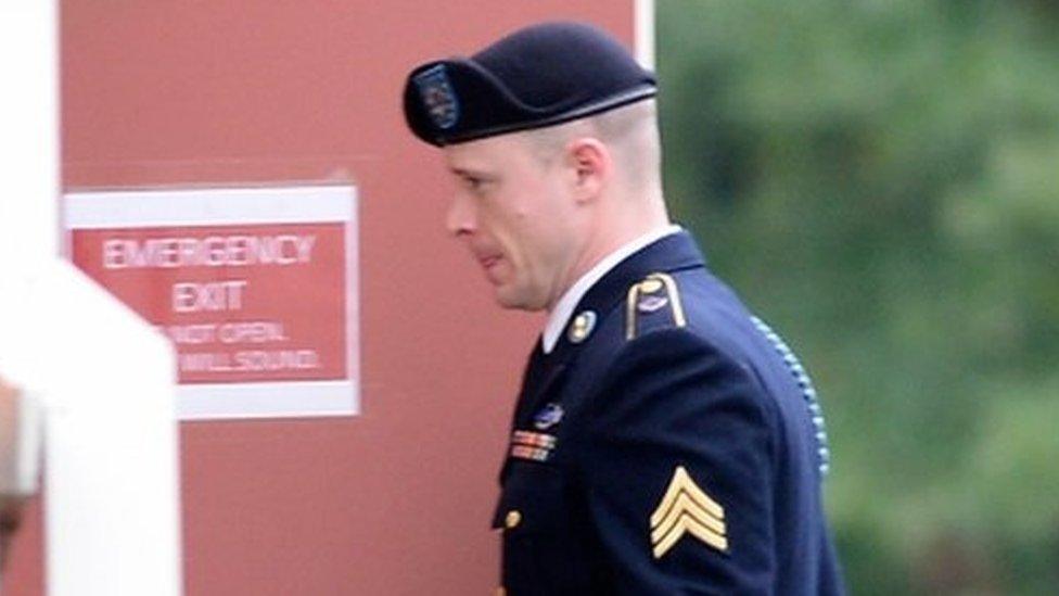 Bergdahl arrives at the courthouse on Monday