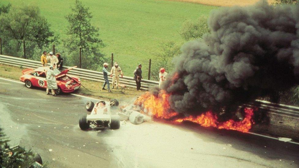 The aftermath of the 1976 crash