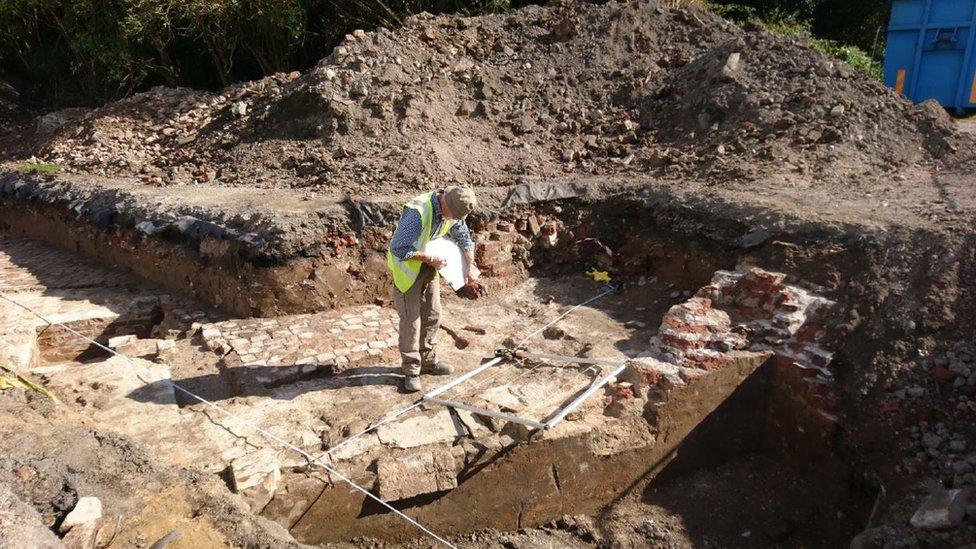 A view of the uncovered walls