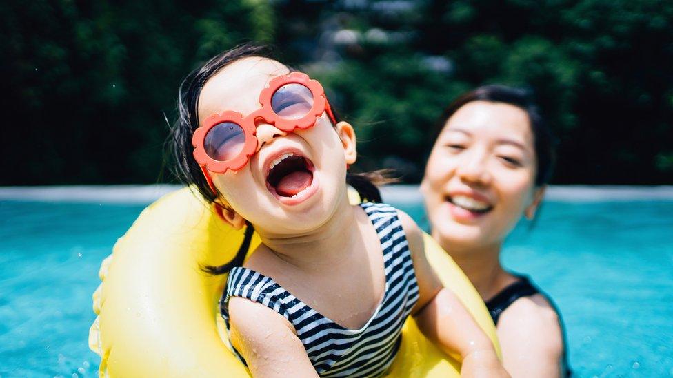 Holiday-child-pool.