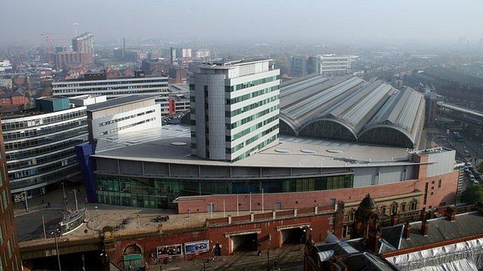 Manchester Piccadilly station