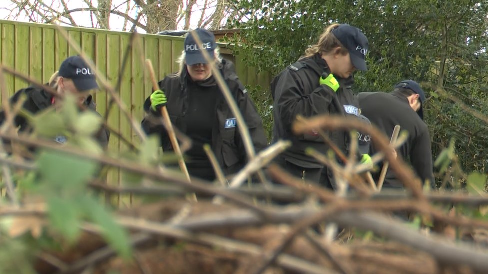 Essex Police searching Oakwood Pond in Harlow