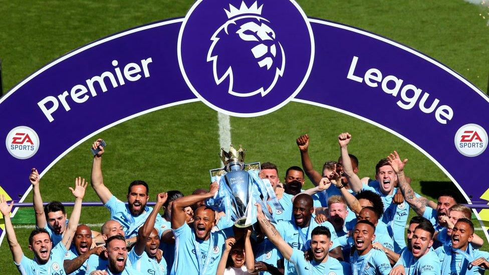 Manchester City celebrate winning the 2018-19 Premier League title