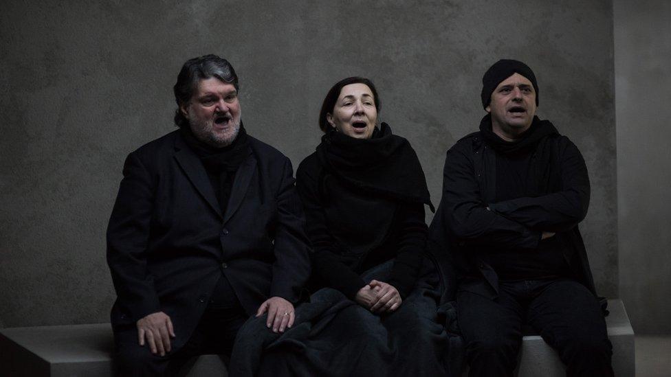 Vangelis Kotsos, Nota Kaltsouni and Nikos Menoudakis