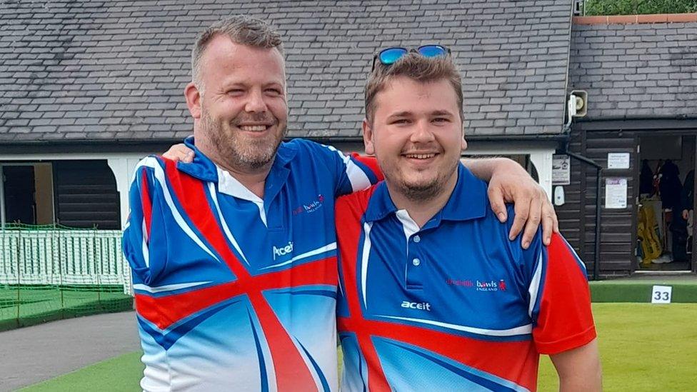 Craig Bowler with Keiran Rollings, both bowls players