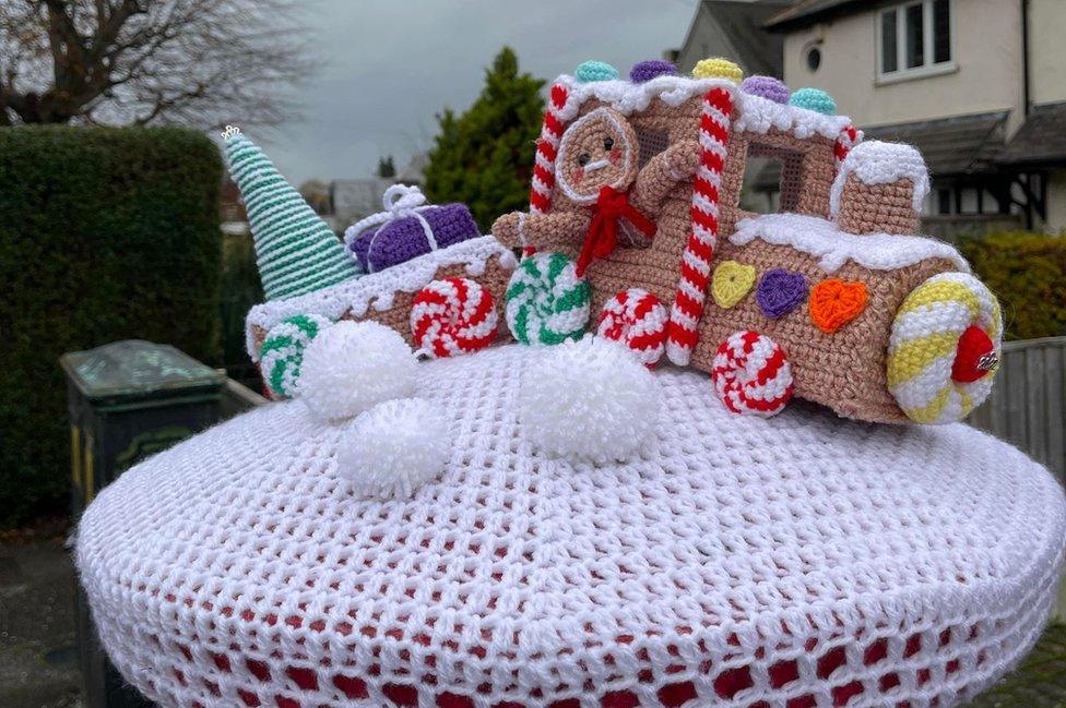 Christmas postbox topper in Stapleford