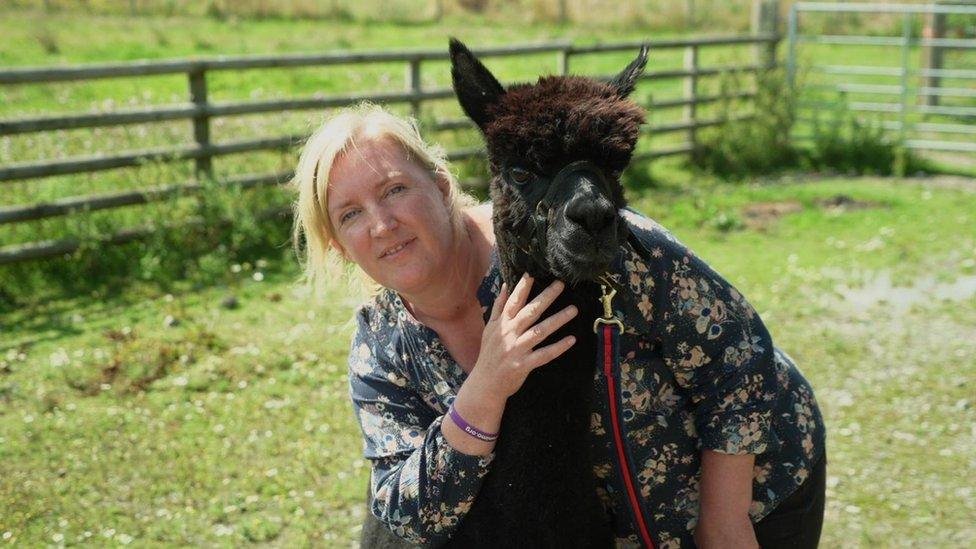 Helen Macdonald and Geronimo