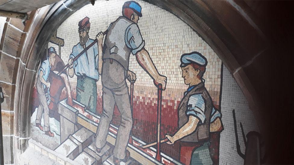 Rose Street Foundry mosaic