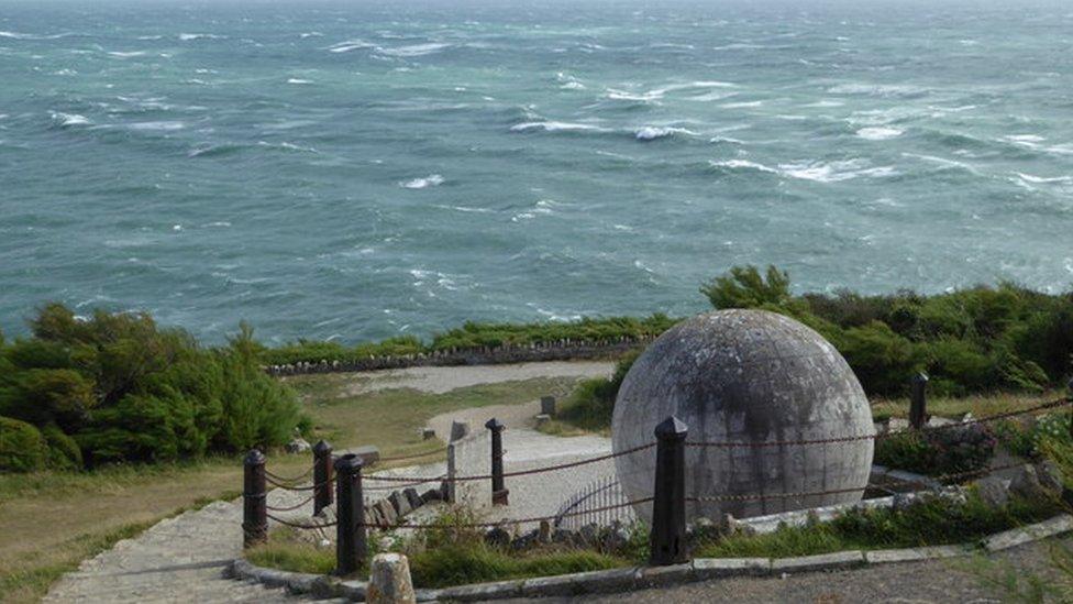 The Globe at Durlston Country Park