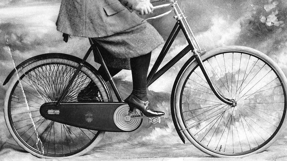 Safety bicycle