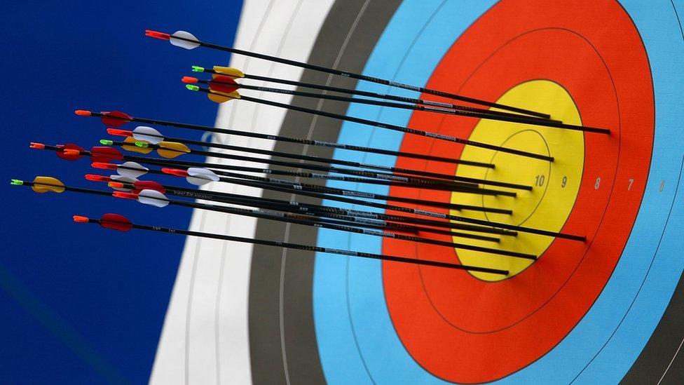 An Australian thief has been targeted by disgruntled archery enthusiast