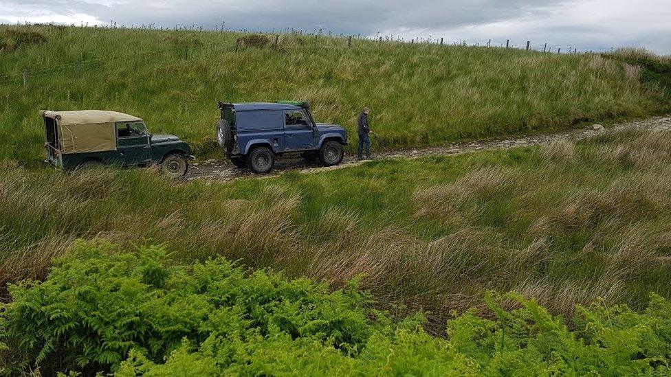 4x4s on Whitestones Lane