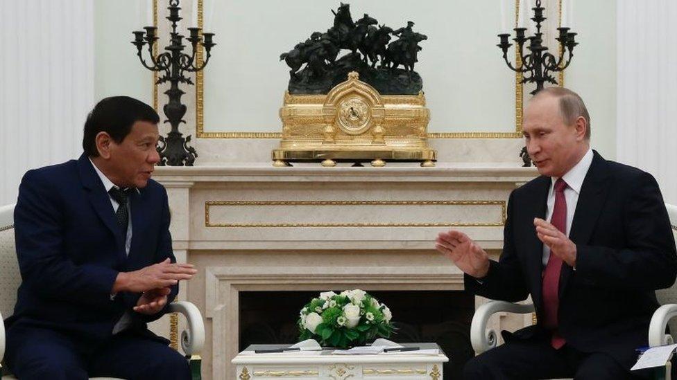 Philippine President Rodrigo Duterte (left) and Russian President Vladimir Putin in Moscow. Photo: 23 May 2017