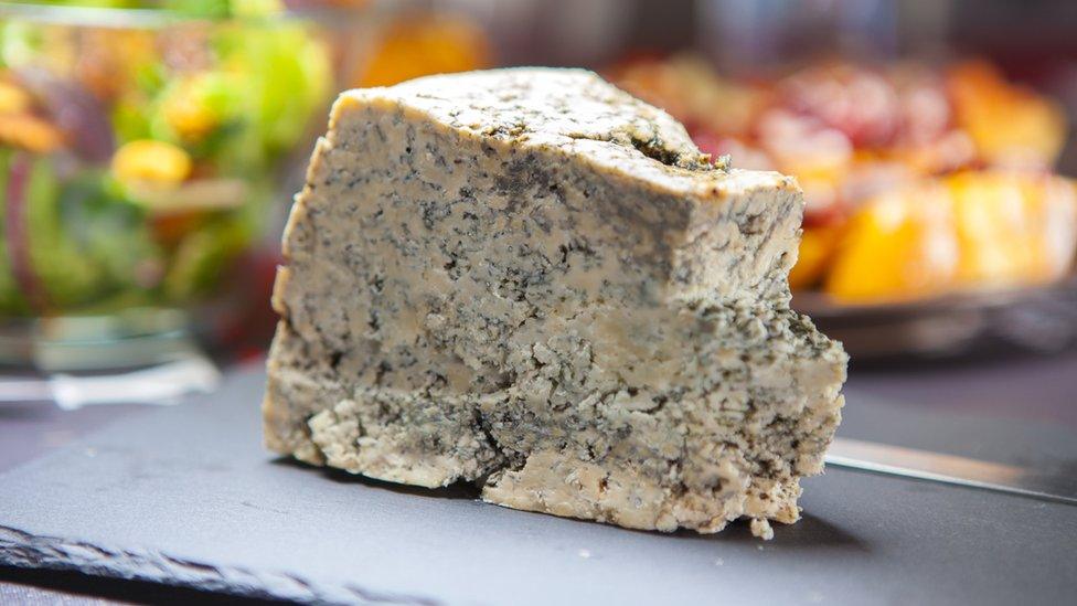 Cabrales-blue-cheese.