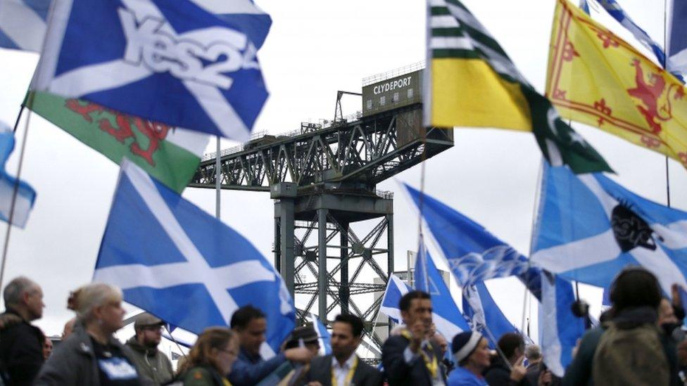 independence supporters