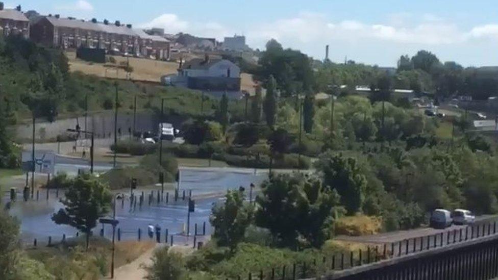 Burst water main flooding, Scotswood Road