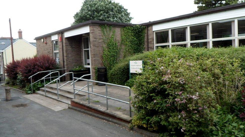 Crickhowell Library