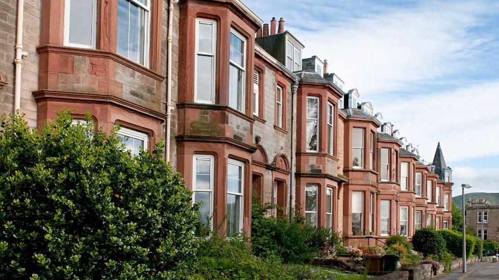 Edinburgh housing