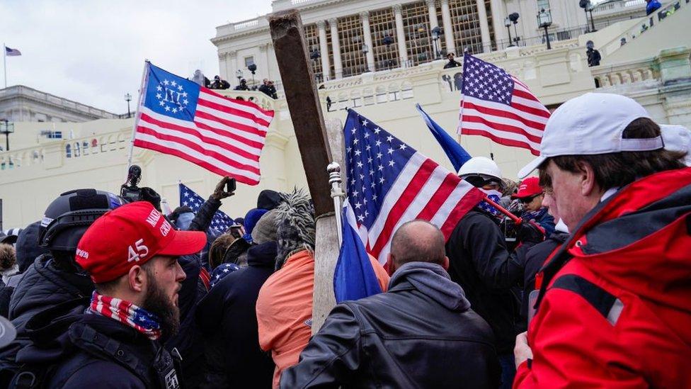 protestors-outside-capitol-building.