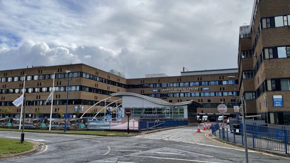 Queen's Medical Centre (QMC)