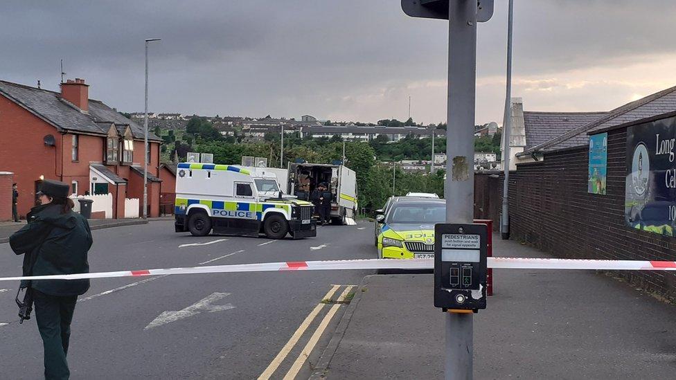 Derry alert picture showing cordon