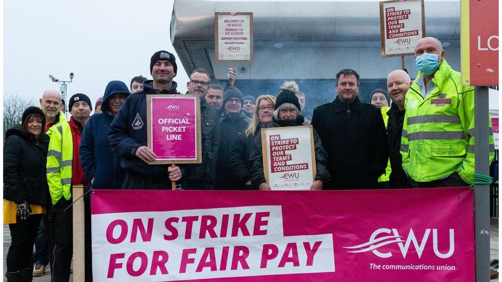 Royal Mail strikers