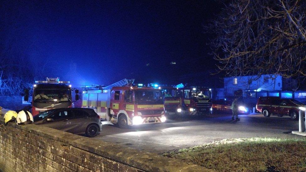 Fire engines at Kintbury railway station